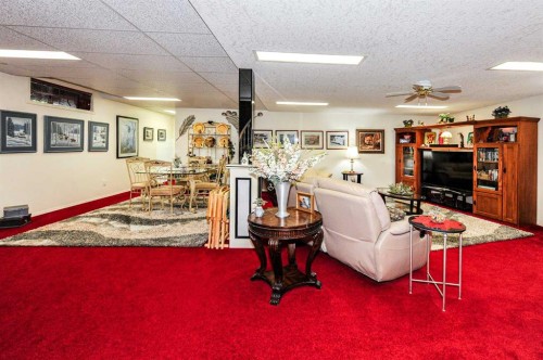 4608 50 Street, Forestburg, AB - Indoor Photo Showing Other Room