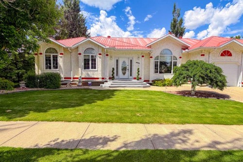 4608 50 Street, Forestburg, AB - Outdoor With Facade