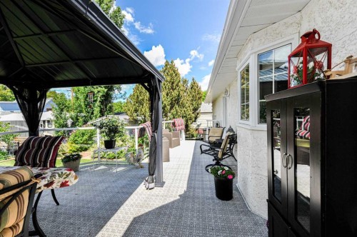 4608 50 Street, Forestburg, AB - Outdoor