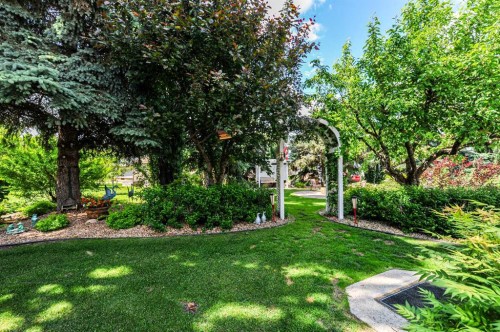 4608 50 Street, Forestburg, AB - Outdoor