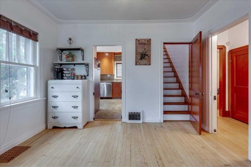 5105 53 Avenue, Ponoka, AB - Indoor Photo Showing Other Room