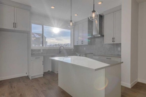 33 Savanna Place Ne, Calgary, AB 