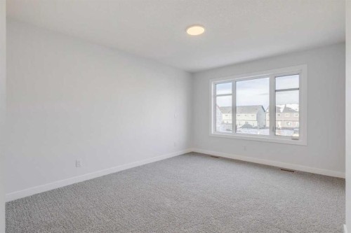 33 Savanna Place Ne, Calgary, AB 