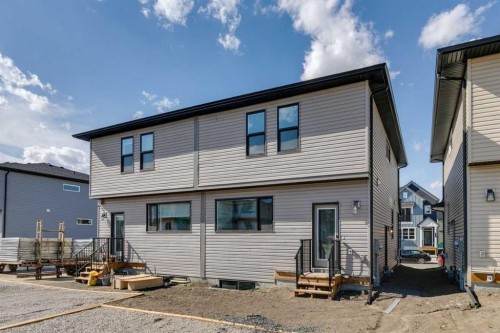 33 Savanna Place Ne, Calgary, AB 