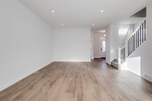 33 Savanna Place Ne, Calgary, AB 