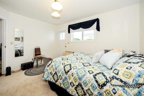 3904 56A Street, Camrose, AB 