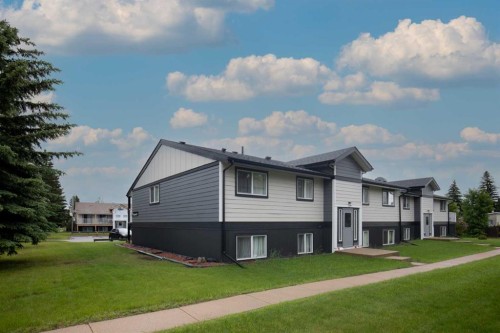 25-11 Stanton Street, Red Deer, AB 