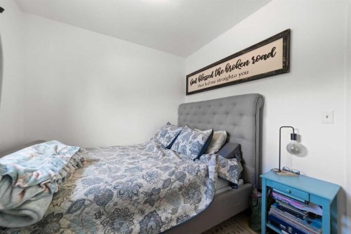 5219 50 Avenue, Camrose, AB - Indoor Photo Showing Bedroom