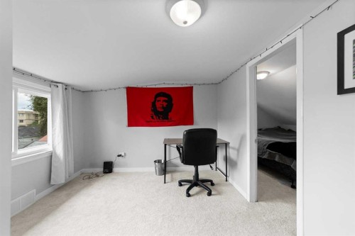 5219 50 Avenue, Camrose, AB - Indoor