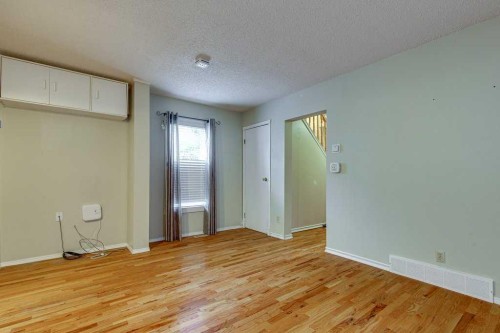 4515 50 Avenue, Innisfail, AB 