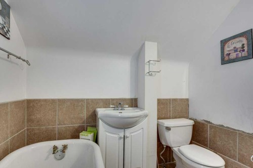 4515 50 Avenue, Innisfail, AB 
