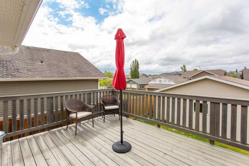 74 Pine Crescent, Blackfalds, AB 