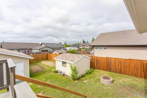 74 Pine Crescent, Blackfalds, AB 