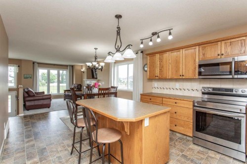 74 Pine Crescent, Blackfalds, AB 