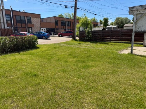 5003 55 Ave, Ponoka, AB - Outdoor