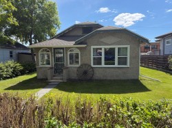 5003 55 Ave Ponoka, AB T4J 1H3