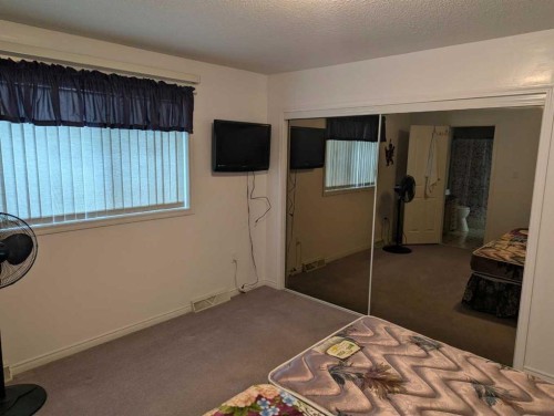 4926 59 Street, Killam, AB 