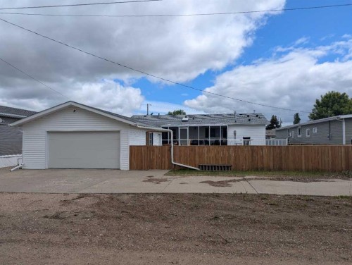 4926 59 Street, Killam, AB 