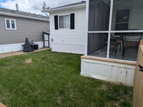 4926 59 Street, Killam, AB 