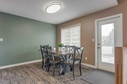 32 Duval Close, Red Deer, AB 