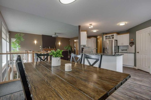 32 Duval Close, Red Deer, AB 