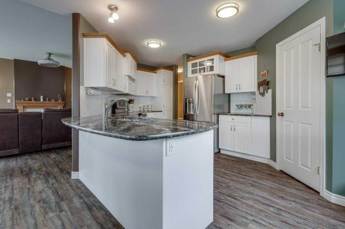 32 Duval Close, Red Deer, AB 