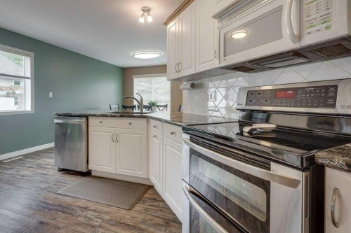 32 Duval Close, Red Deer, AB 