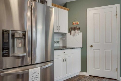 32 Duval Close, Red Deer, AB 