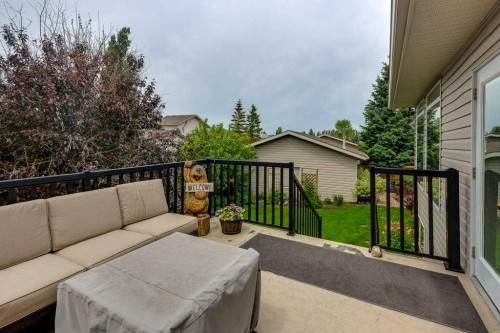 32 Duval Close, Red Deer, AB 