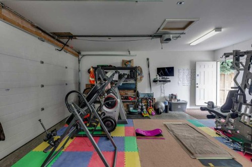 32 Duval Close, Red Deer, AB 