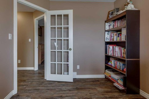 32 Duval Close, Red Deer, AB 