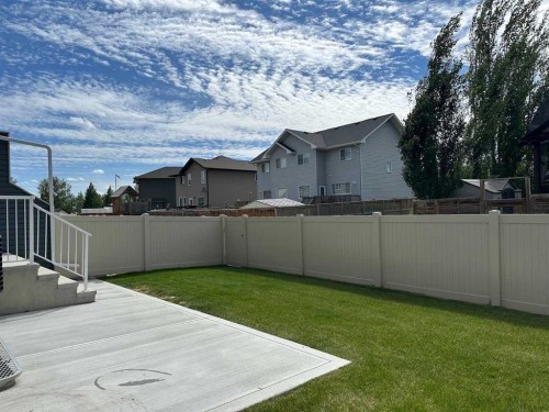 111 Golden Crescent, Red Deer, AB 