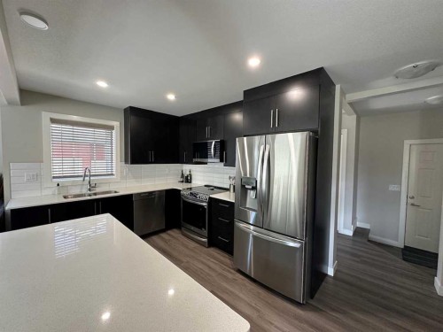 111 Golden Crescent, Red Deer, AB 