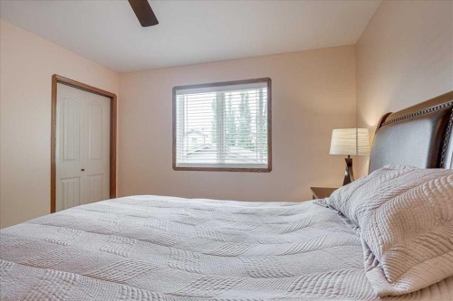 348 Lancaster Drive, Red Deer, AB 