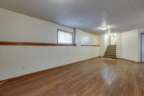 348 Lancaster Drive, Red Deer, AB 