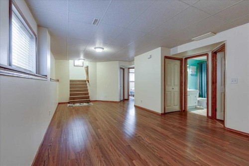348 Lancaster Drive, Red Deer, AB 