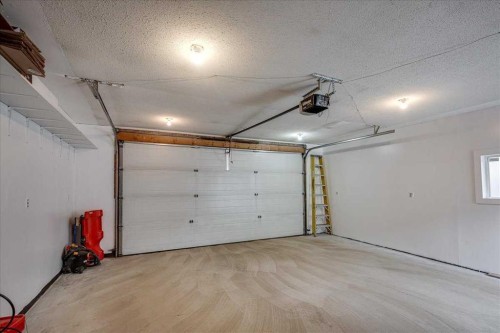 348 Lancaster Drive, Red Deer, AB 