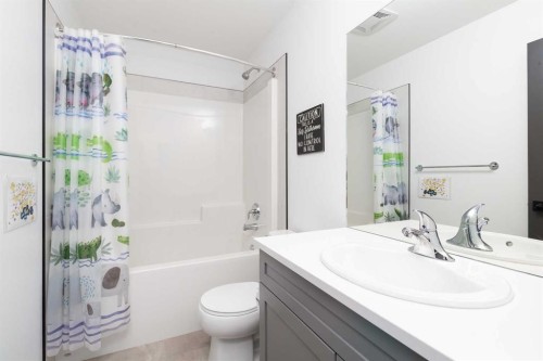 1219 Pacific Circle West, Lethbridge, AB 