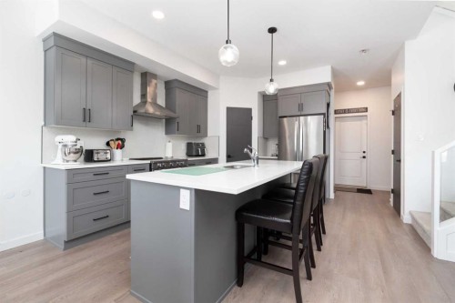 1219 Pacific Circle West, Lethbridge, AB 