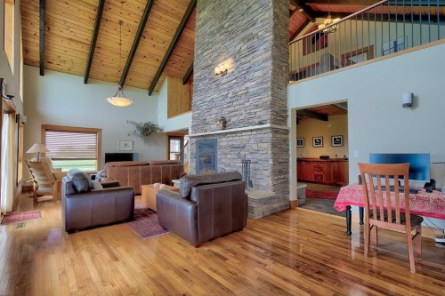 37311 Range Road 283, Rural Red Deer County, AB - Indoor With Fireplace