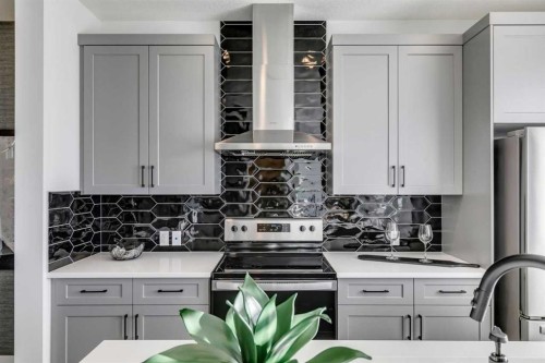 228 Layton Link Se, Airdrie, AB 