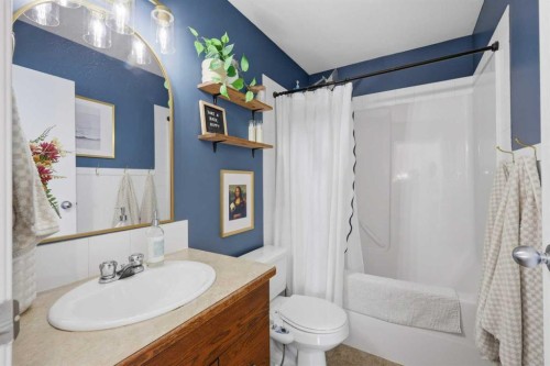 4929 Westbrooke Road, Blackfalds, AB 