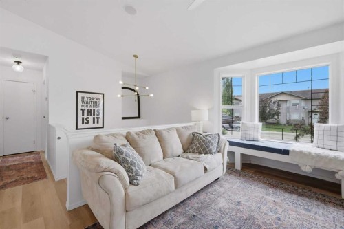 4929 Westbrooke Road, Blackfalds, AB 