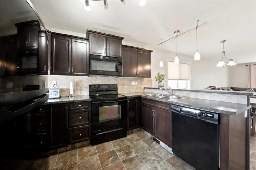 364 Kingston Drive, Red Deer, AB 