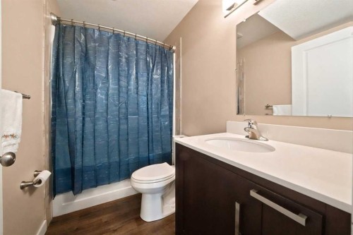 364 Kingston Drive, Red Deer, AB 