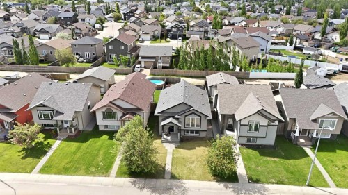 364 Kingston Drive, Red Deer, AB 