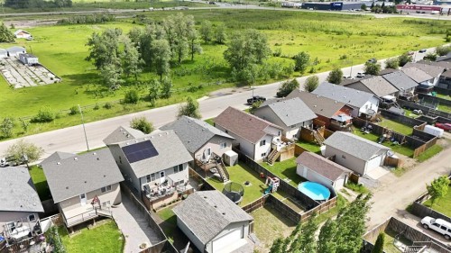 364 Kingston Drive, Red Deer, AB 