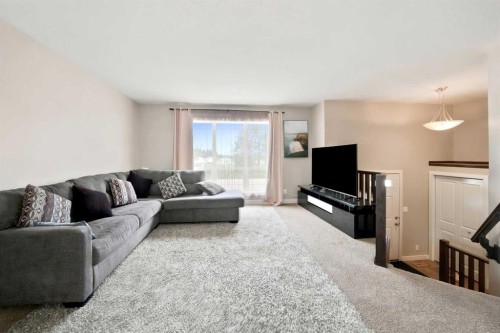 364 Kingston Drive, Red Deer, AB 