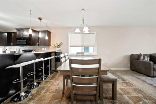 364 Kingston Drive, Red Deer, AB 