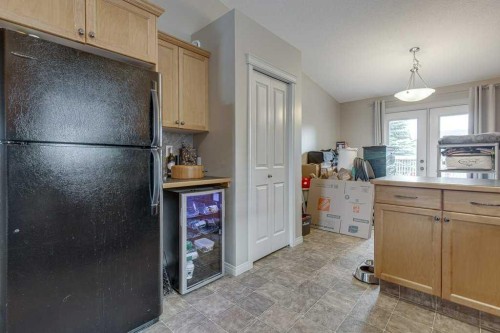 39 Isaacson Crescent, Red Deer, AB 
